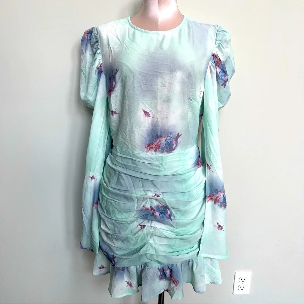 NWT- Boutique brand In the Style long sleeved floral aqua blue ruched dress